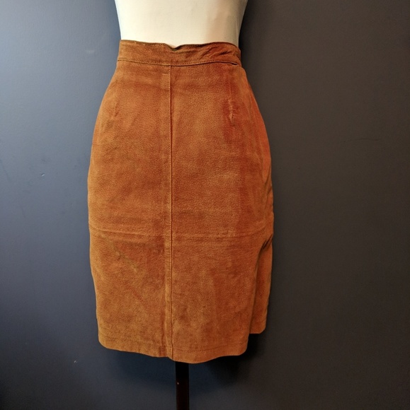 pelle Dresses & Skirts - Vintage Leather high waisted skirt
